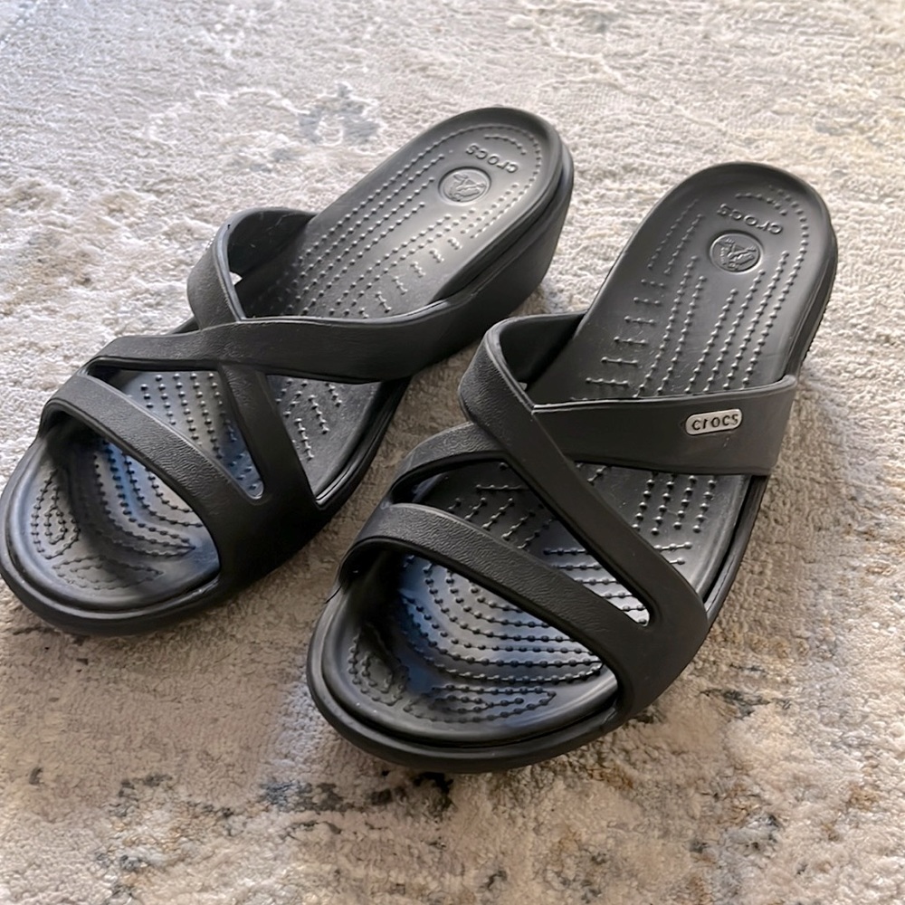 Crocs